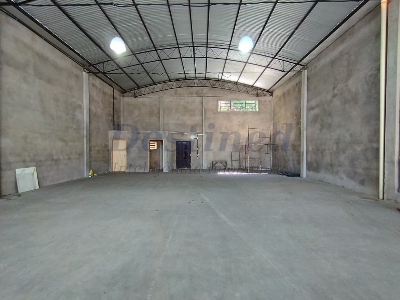 Imóvel Comercial para Locação Anual no bairro Rondônia em Novo Hamburgo