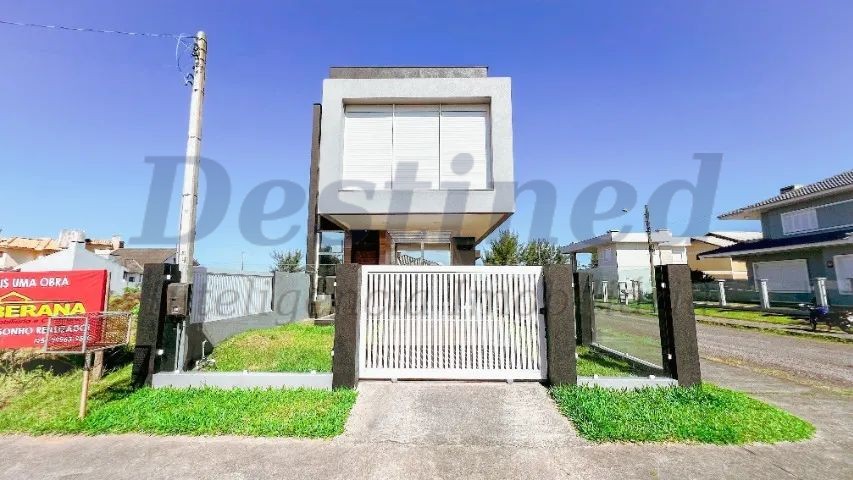 Casa 3 suítes para Venda no bairro Centro em Capão da Canoa