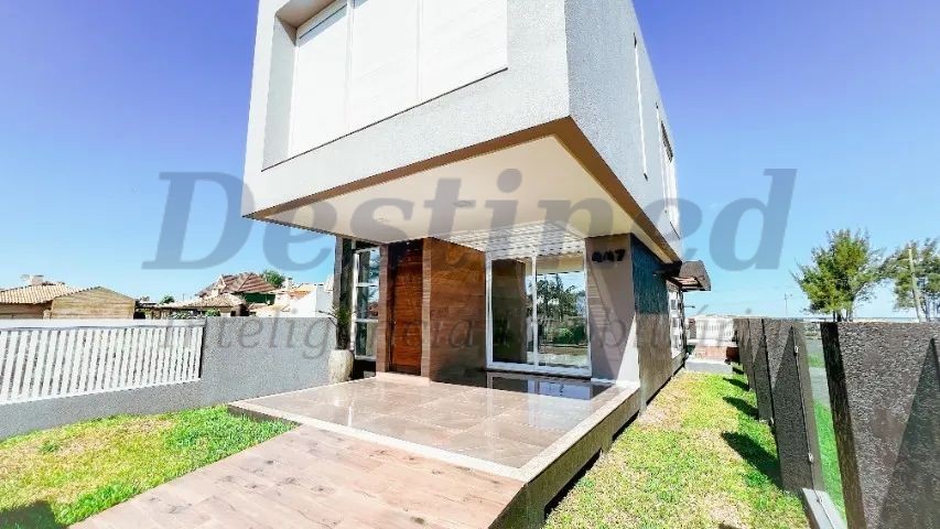 Casa 3 suítes para Venda no bairro Centro em Capão da Canoa