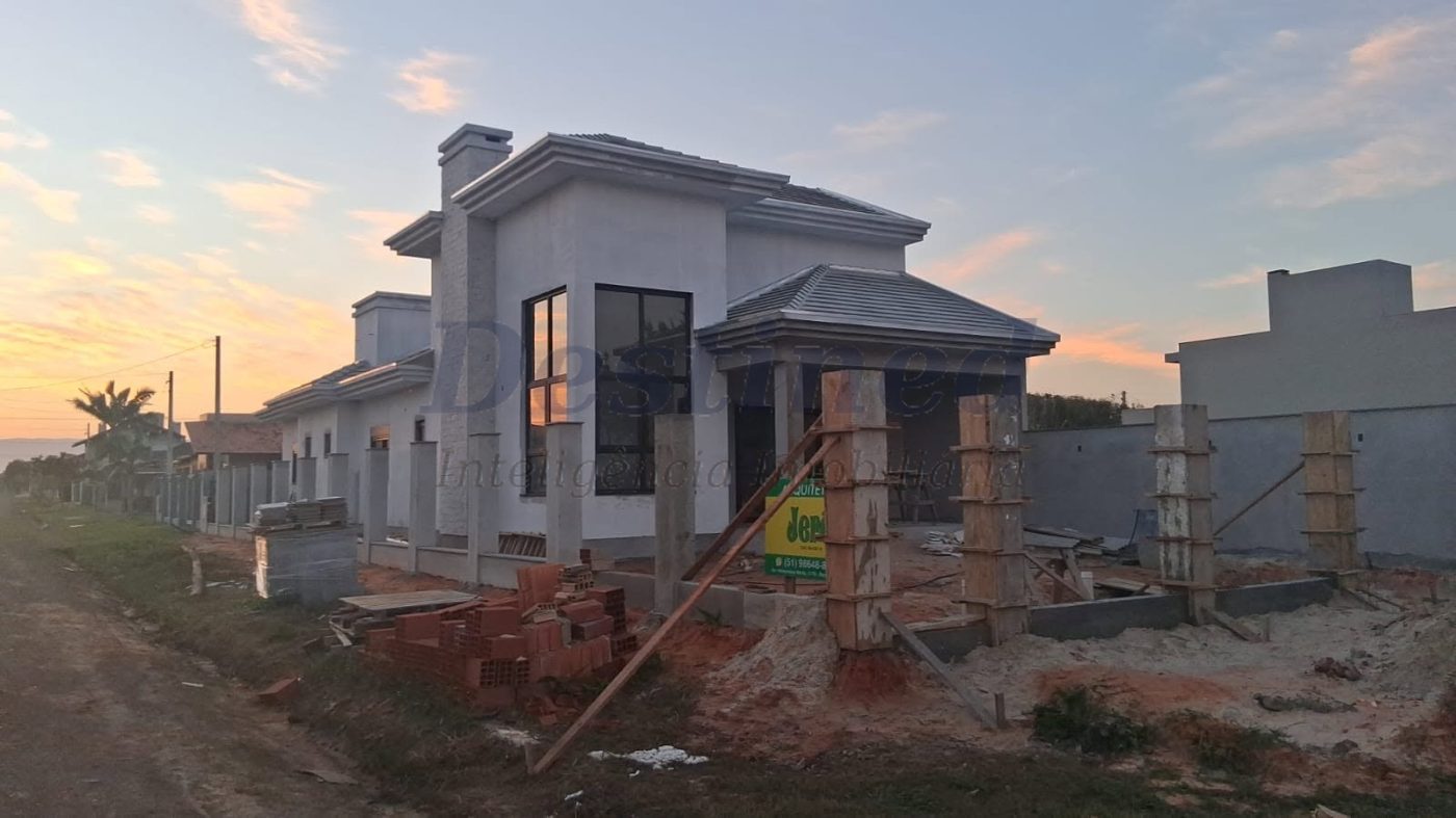 Casa 3 quartos para Venda no bairro Balneário Malinsky  em Arroio do Sal