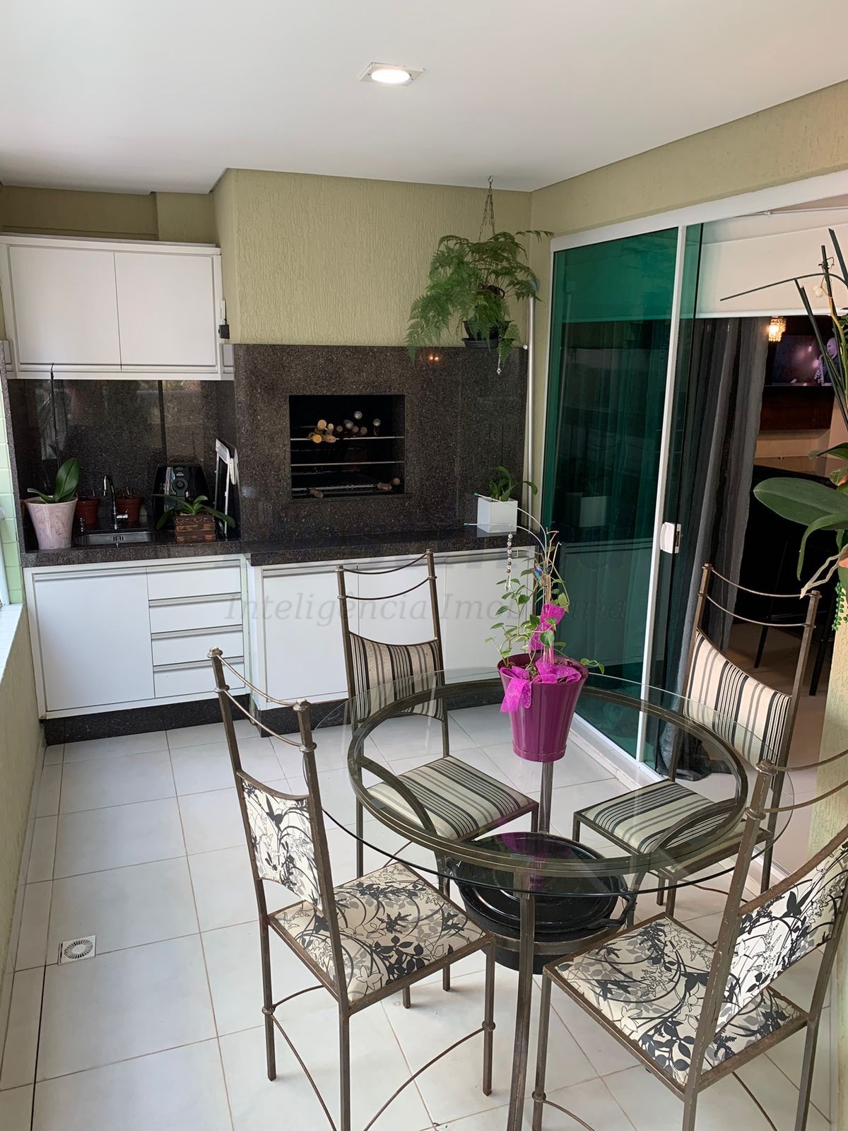 Apartamento 4 quartos para Venda no bairro centro em Itapema