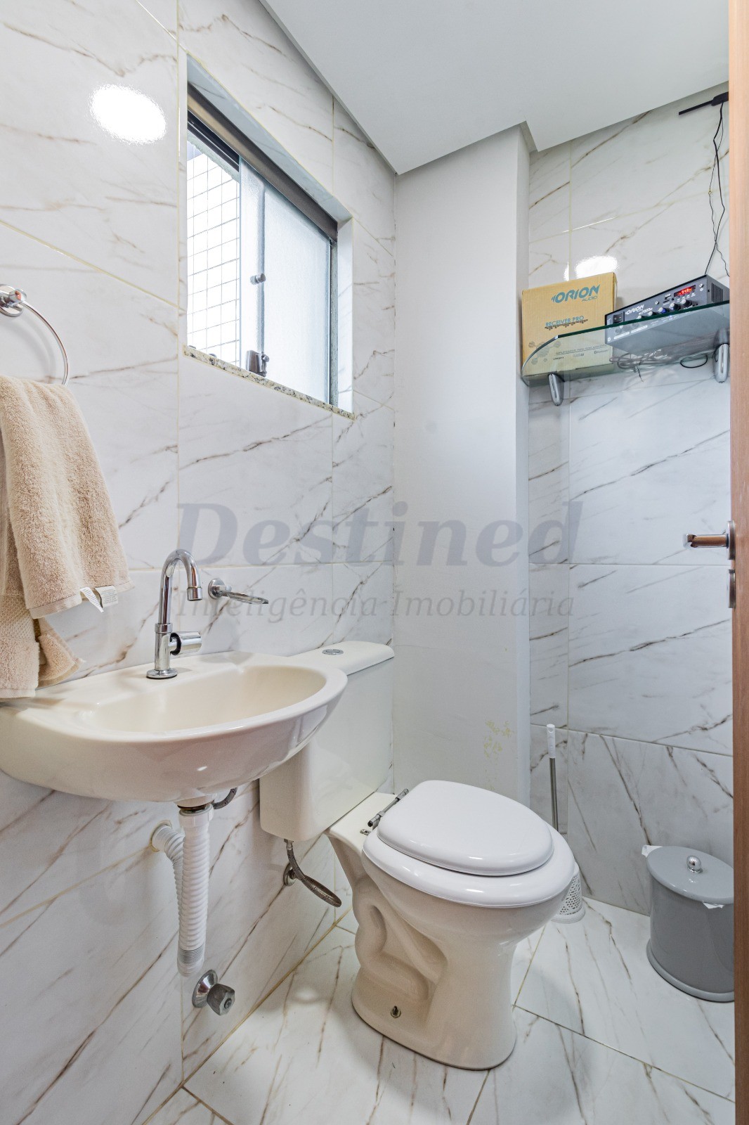 Apartamento 3 quartos pra aluguel no bairro Jardim Itu em Porto Alegre