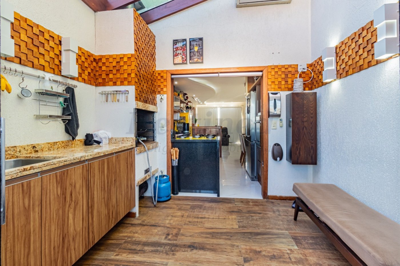 Apartamento 3 quartos pra aluguel no bairro Jardim Itu em Porto Alegre