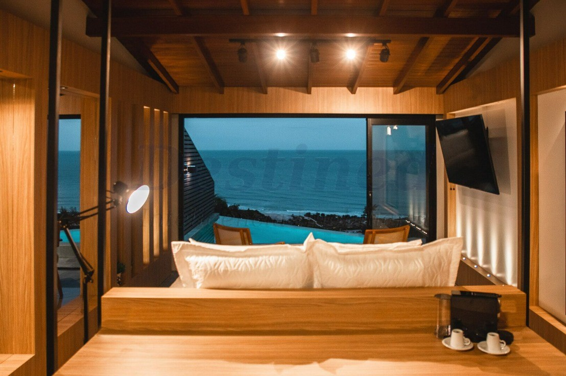 Pousada à Venda no Balneário Praia do Rosa em Santa Catarina.