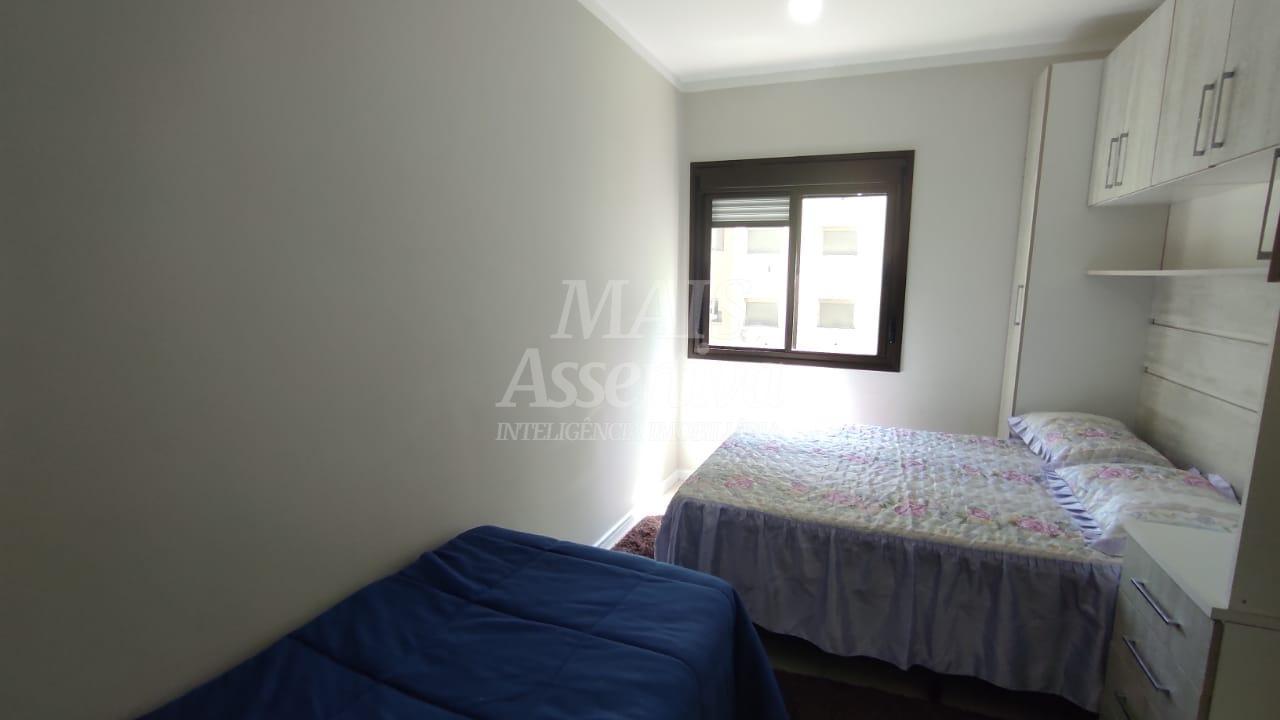 Apartamento mobiliado de 03 dormitórios no Centro de Torres