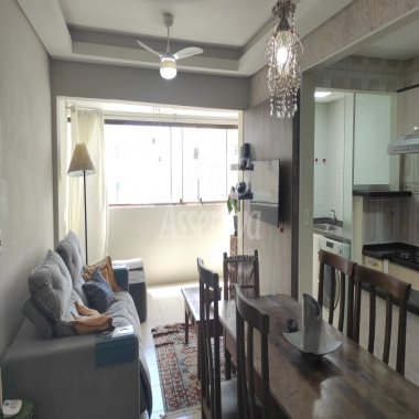 Apartamento mobiliado de 03 dormitórios no Centro de Torres