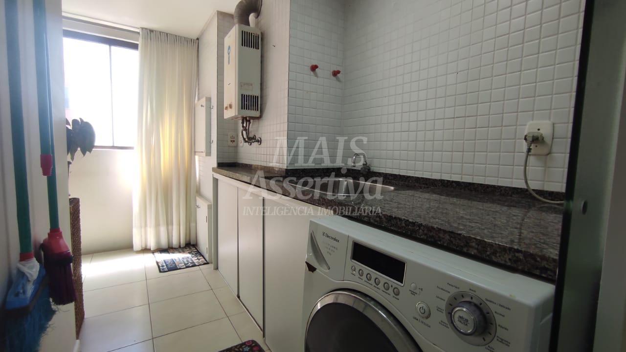 Apartamento mobiliado de 03 dormitórios no Centro de Torres