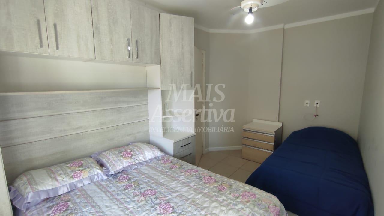 Apartamento mobiliado de 03 dormitórios no Centro de Torres