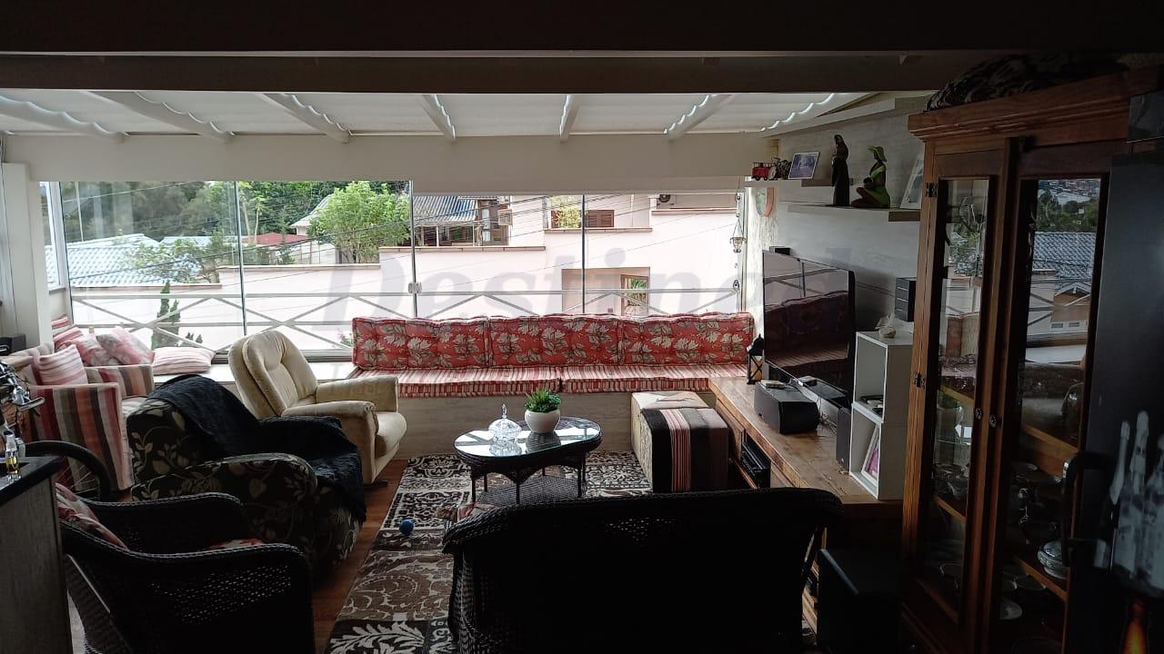 Lindo sobrado 03 dormitórios para venda em Novo Hamburgo bairro Hamburgo Velho