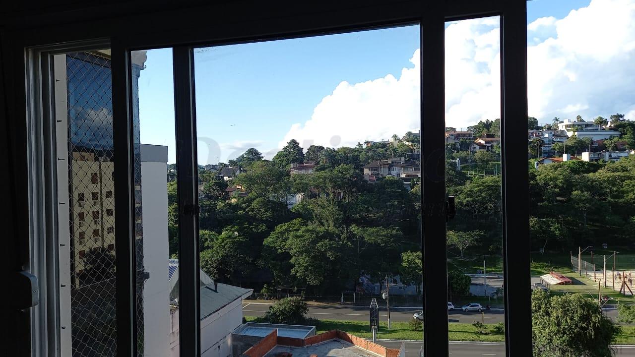 Apartamento 03 dormitórios e 02 vagas de garagem para venda em Novo Hamburgo