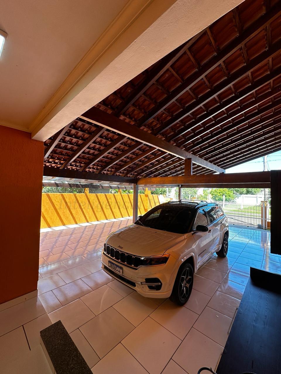 Casa 05 dormitórios para venda em Xangrilá
