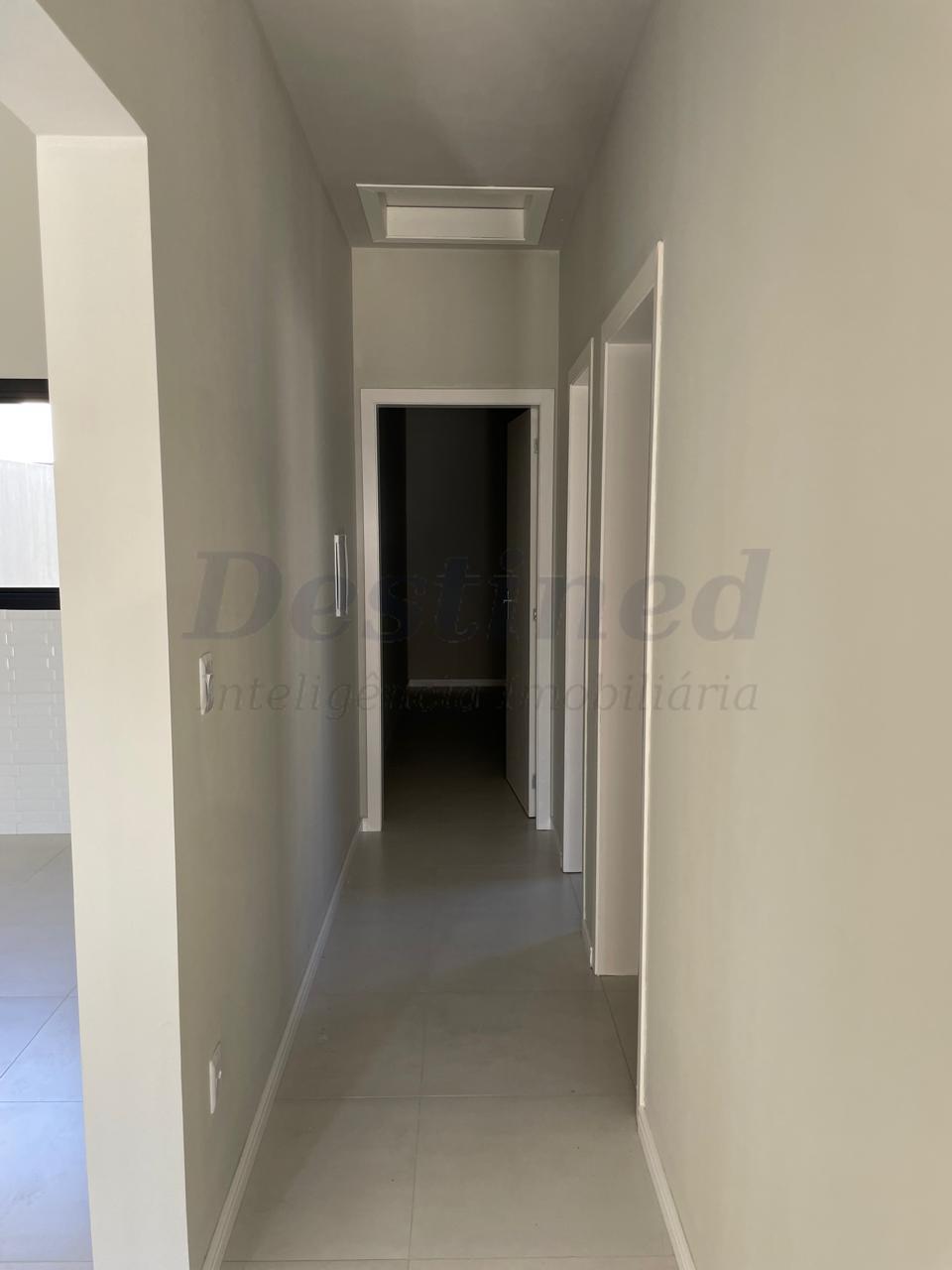 Casa 03 dormitórios para venda em Novo Hamburgo