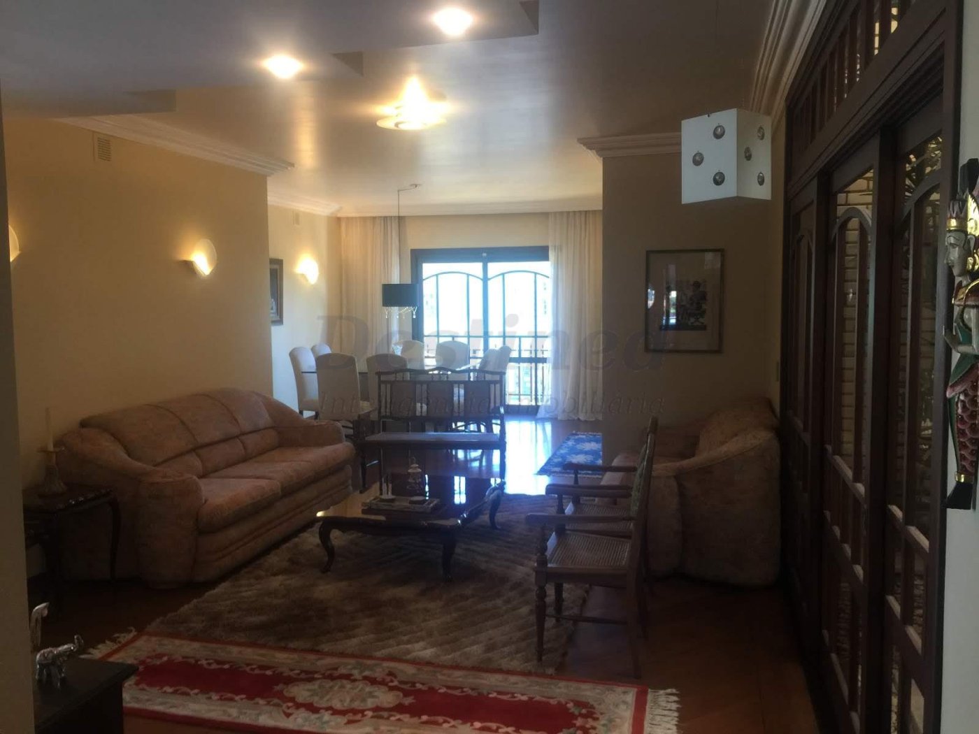 Excelente casa residencial e comercial muito bem localizada na Av Pedro Adams Filho 