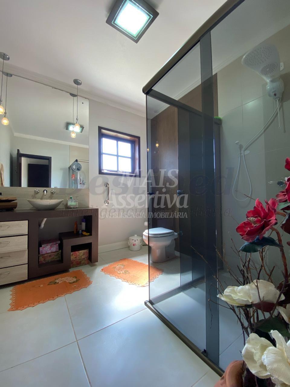 Casa 4 quartos para Venda no bairro Balneario Praia Real em Torres