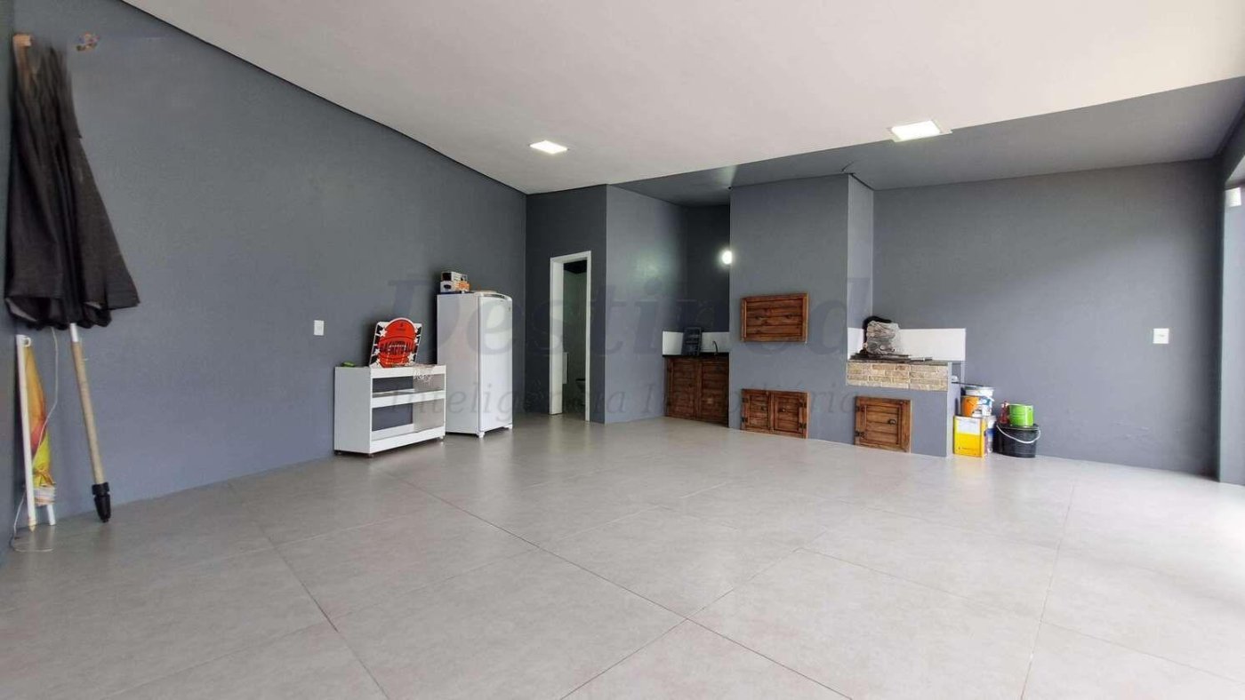 Casa com piscina para venda no Bairro Imigrante em Campo Bom