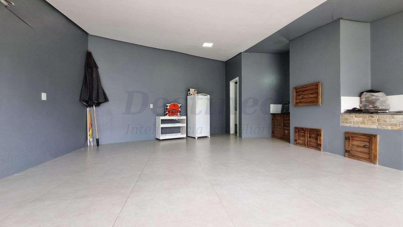 Casa com piscina para venda no Bairro Imigrante em Campo Bom