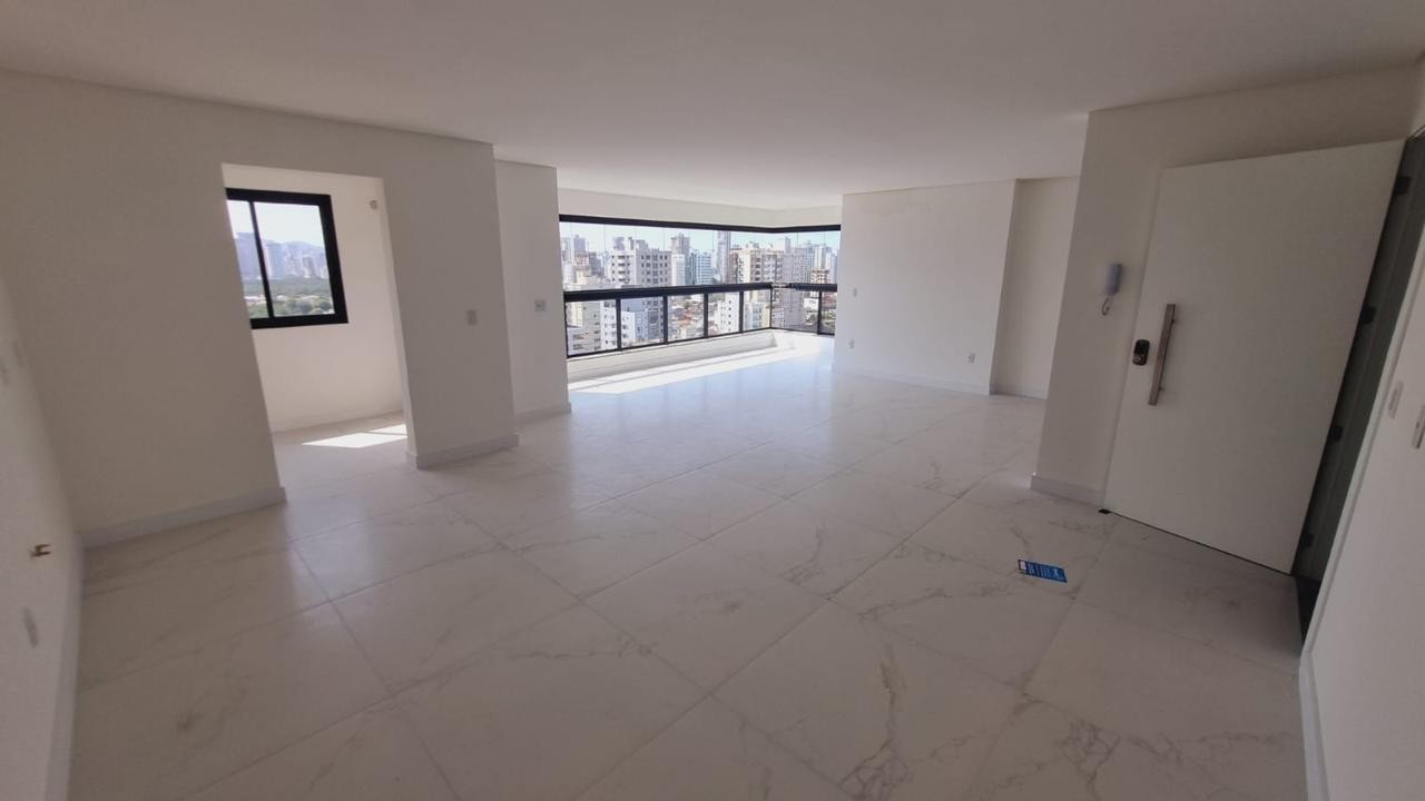 Apartamento 3 suítes para Venda no bairro Perequê em Porto Belo