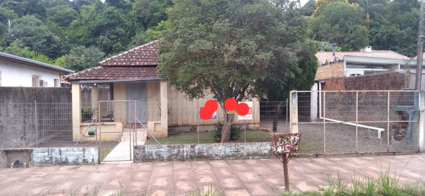 Casa no bairro centro  em Campo Bom com área total de 390m² 