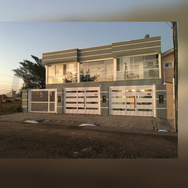 Sobrado 2 suítes para Venda no bairro zona nova  em Tramandaí