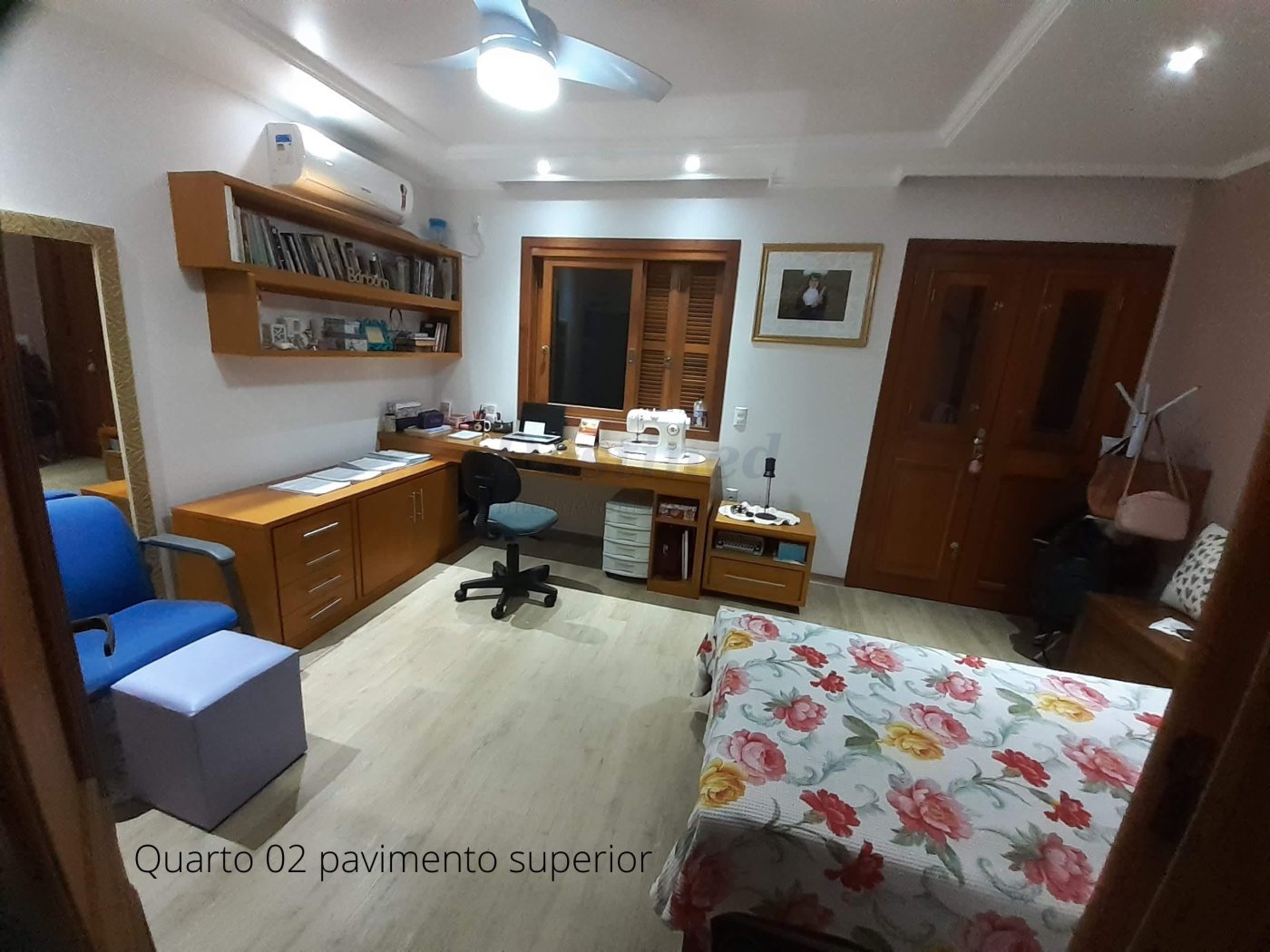 Sobrado 4 quartos para Venda no bairro Mato Grande em Canoas