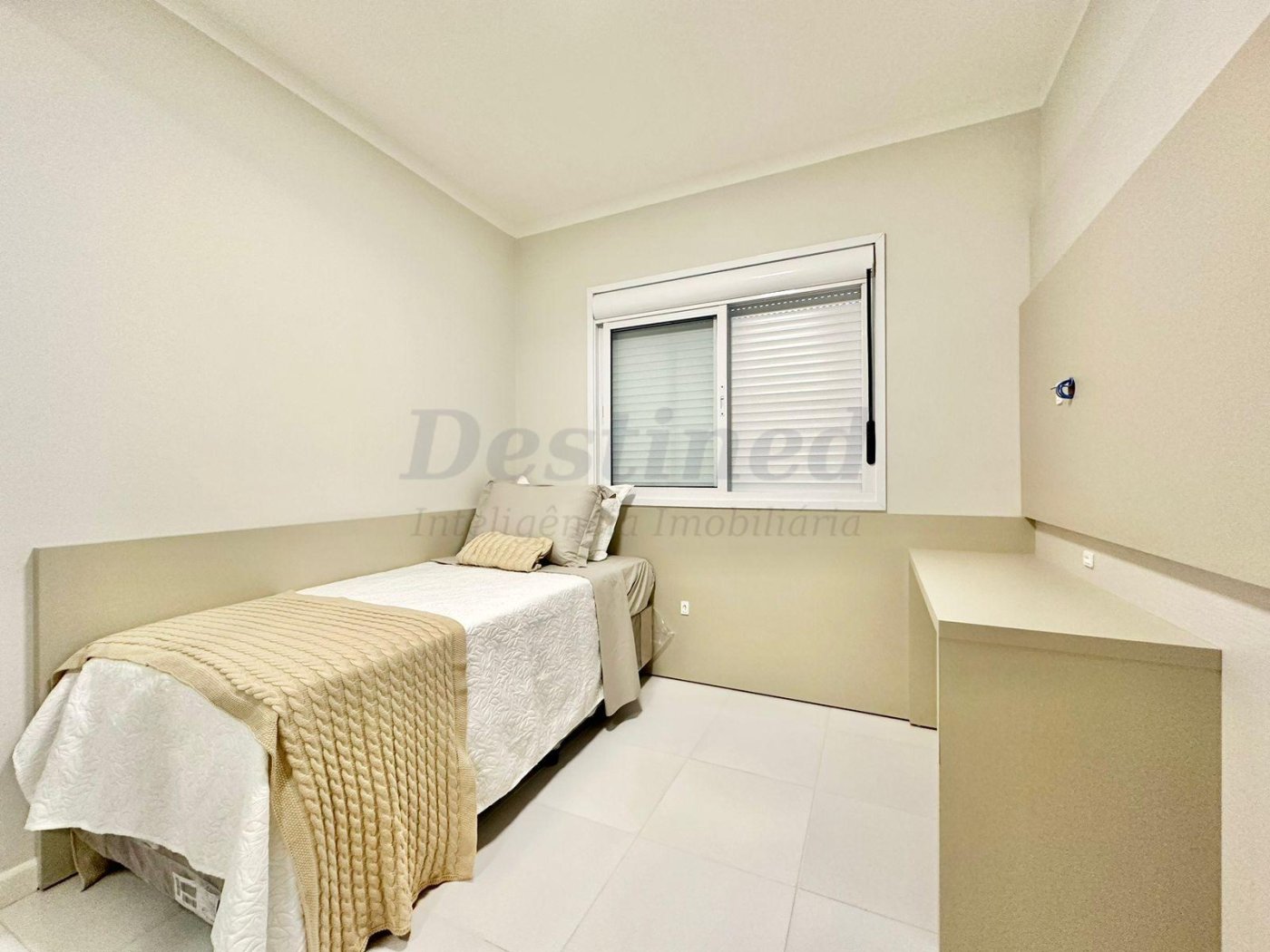 Apartamento decorado 03 dormitórios 01 suíte para venda em Capão da Canoa Centro