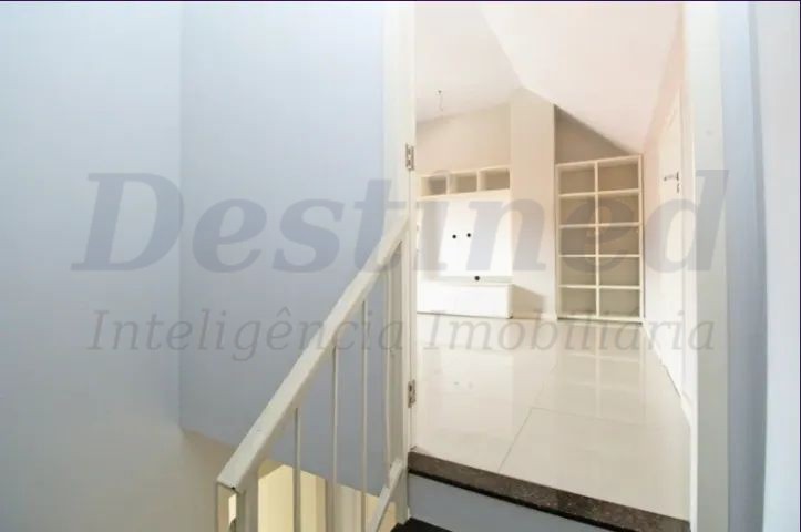 Casa 3 quartos para Venda no bairro Sarandi em Porto Alegre