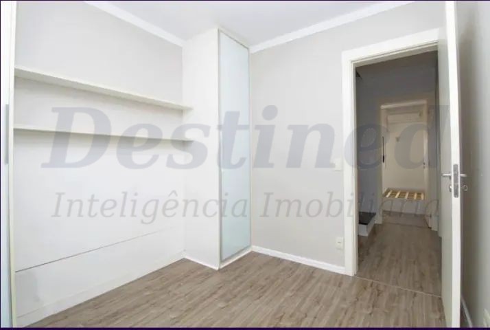 Casa 3 quartos para Venda no bairro Sarandi em Porto Alegre