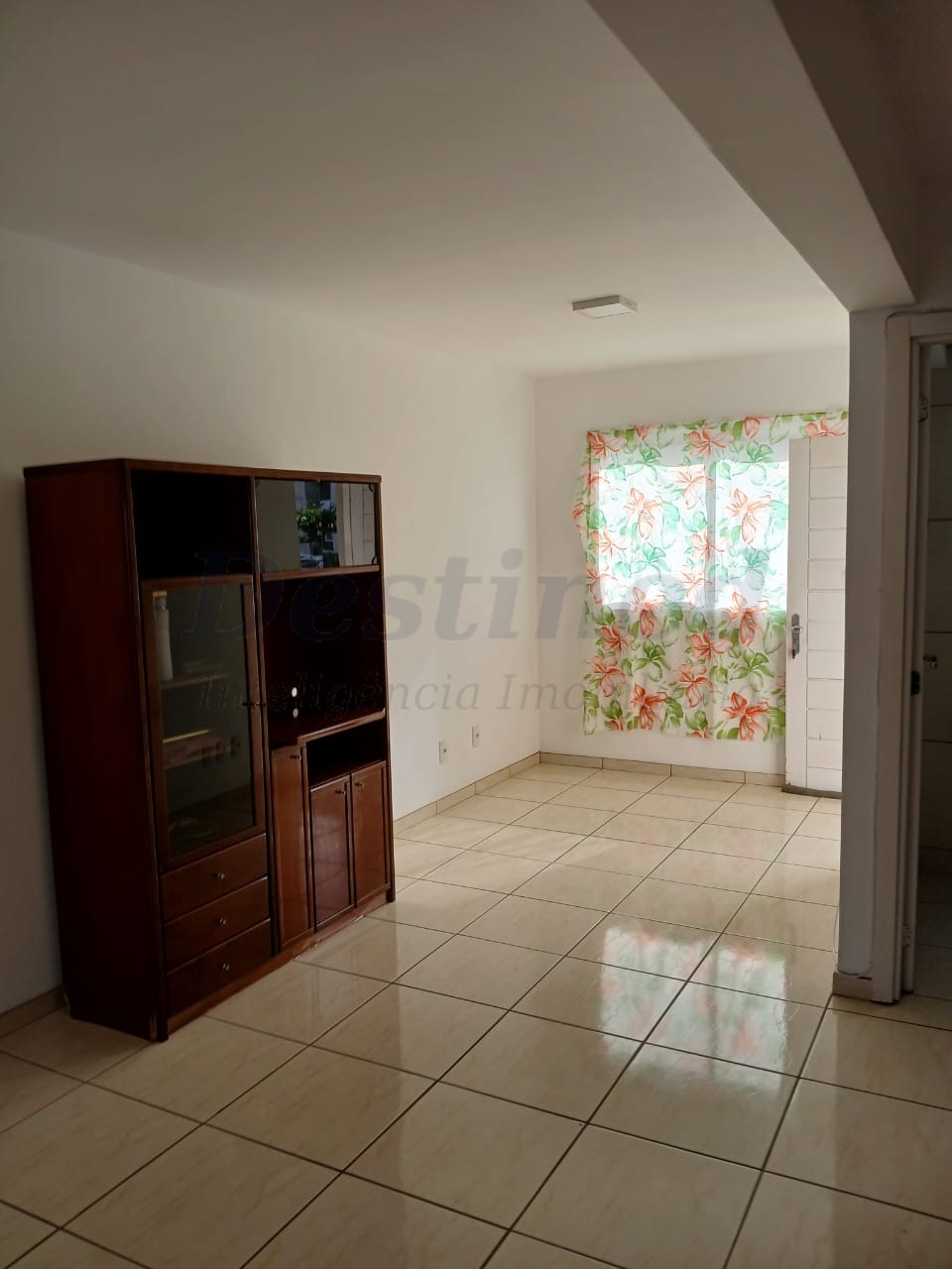 Casa 3 quartos para Locação Anual no bairro Rondônia em Novo Hamburgo