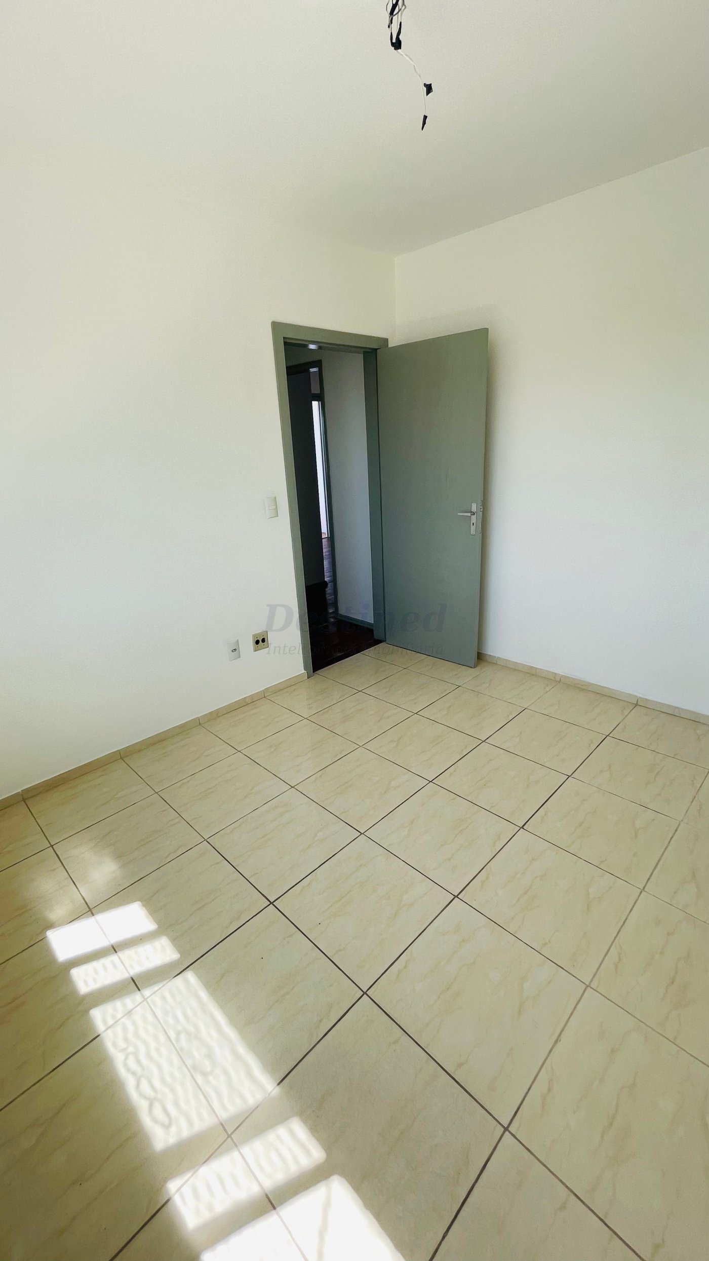 Apartamento 2 quartos para Venda no bairro Sarandi em Porto Alegre