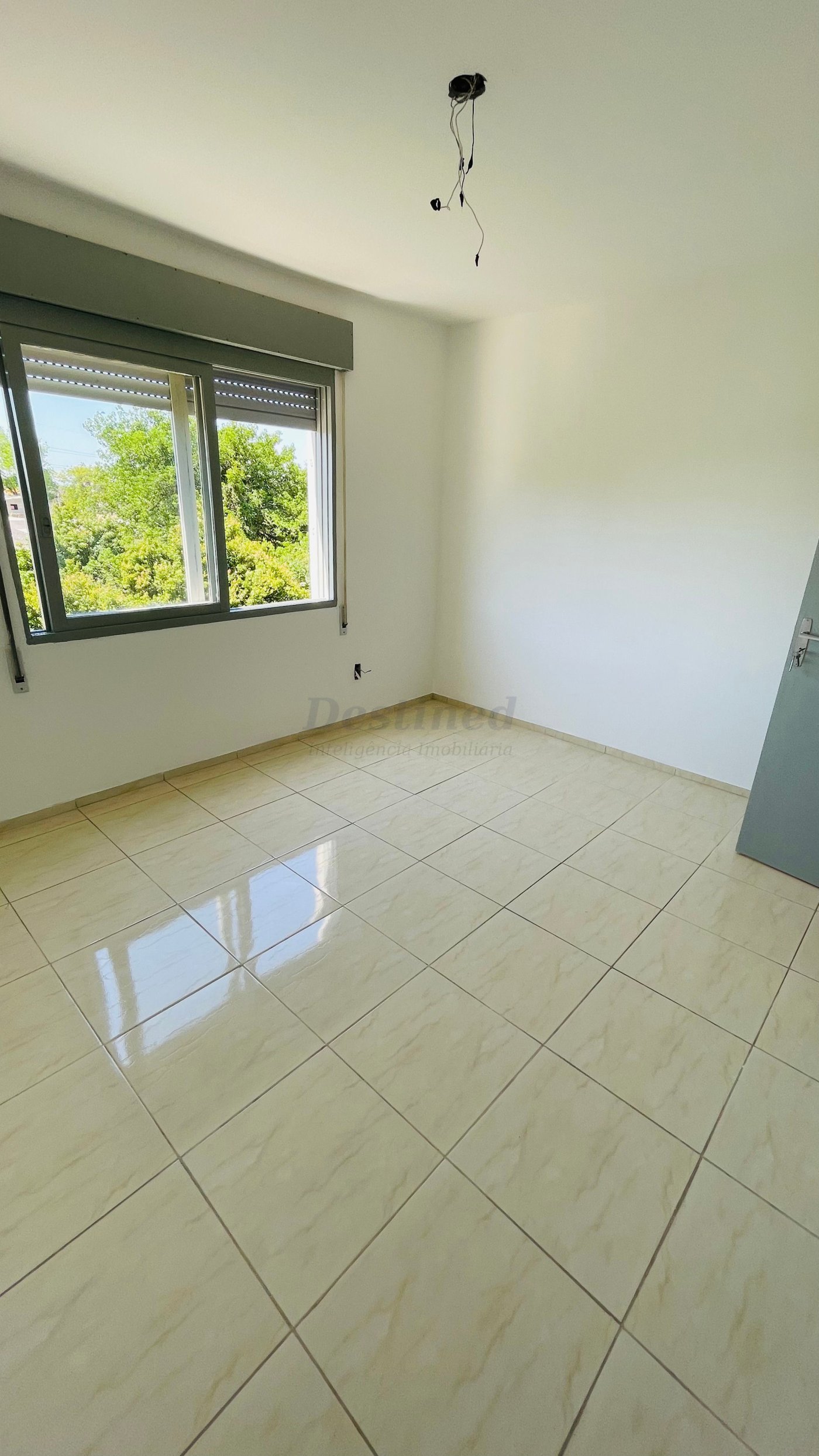 Apartamento 2 quartos para Venda no bairro Sarandi em Porto Alegre