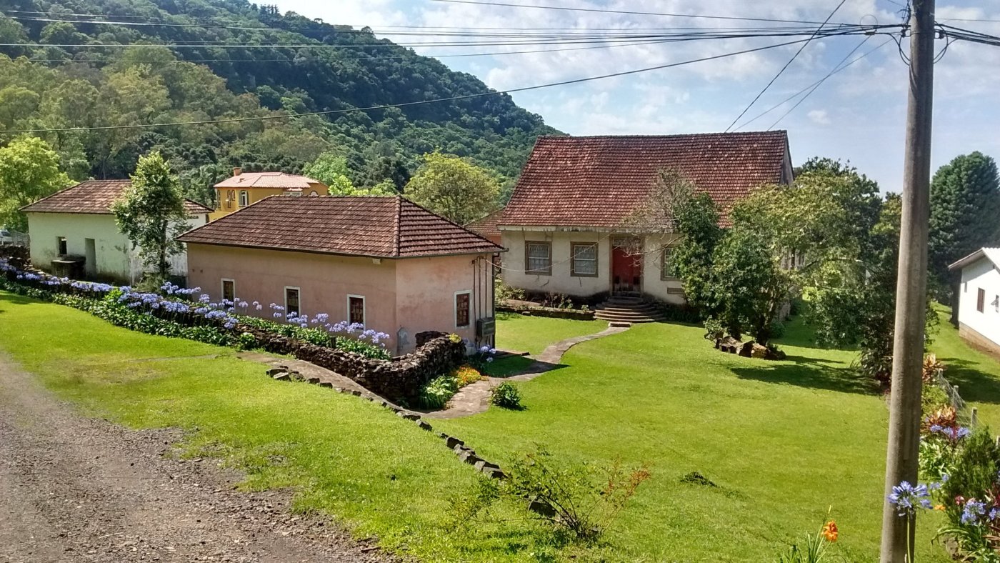 Casa 4 quartos para Venda no bairro Paradouro em Morro Reuter