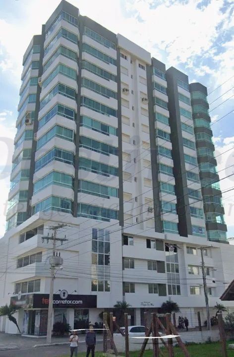 Apartamento 3 suítes para Venda no bairro centro em Tramandaí