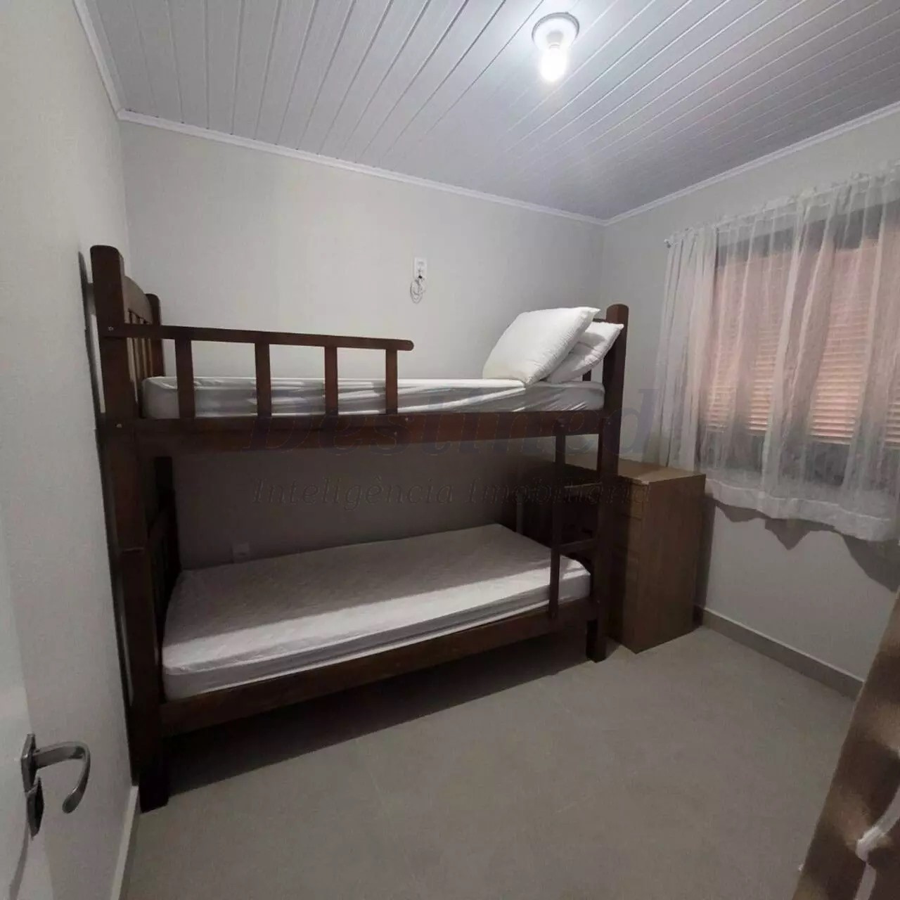 Casa 5 quartos para Venda no bairro Atlântico em Arroio do Sal