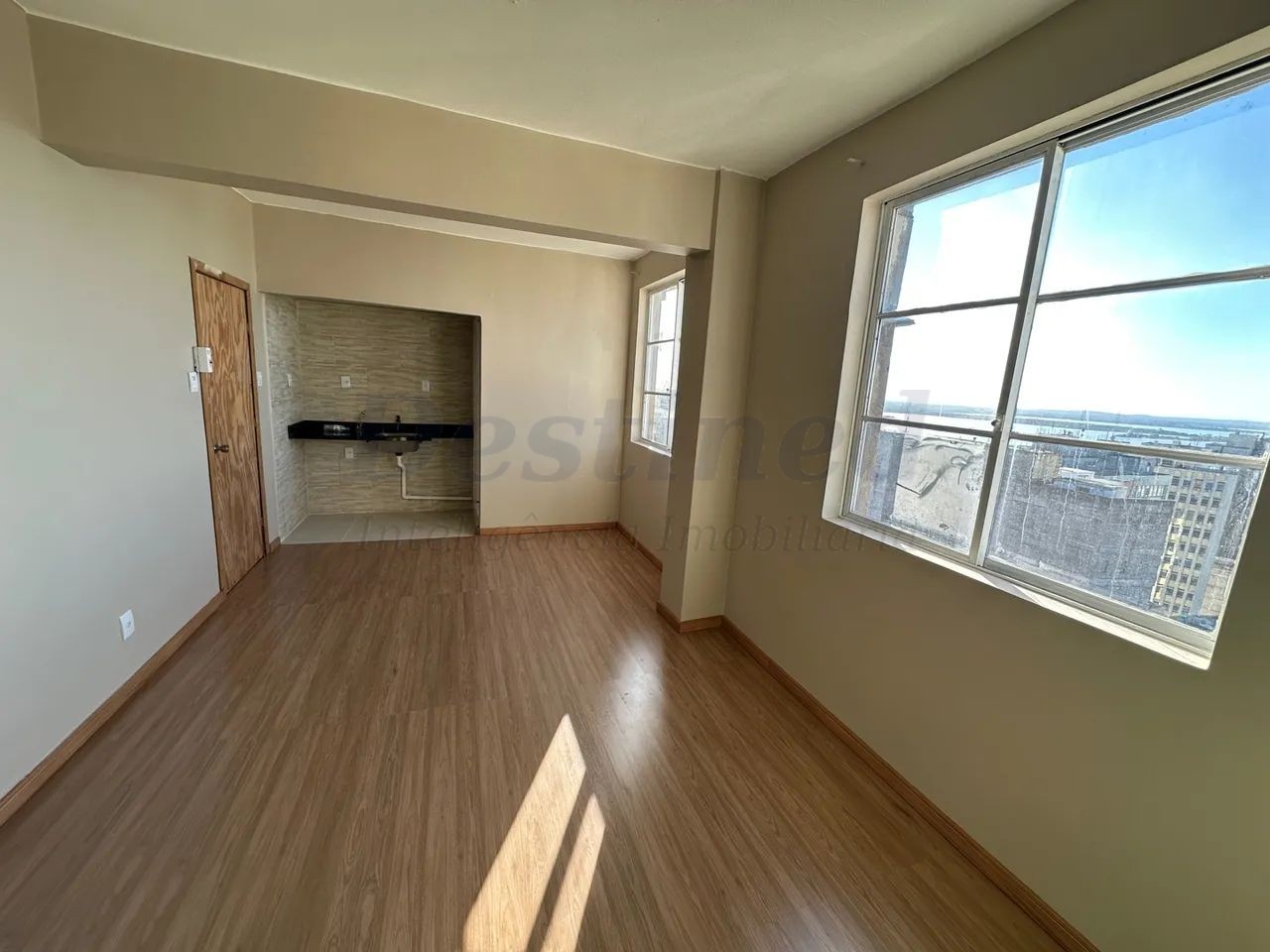 sala comercial 1 quarto para Venda no bairro Centro Histórico em Porto Alegre