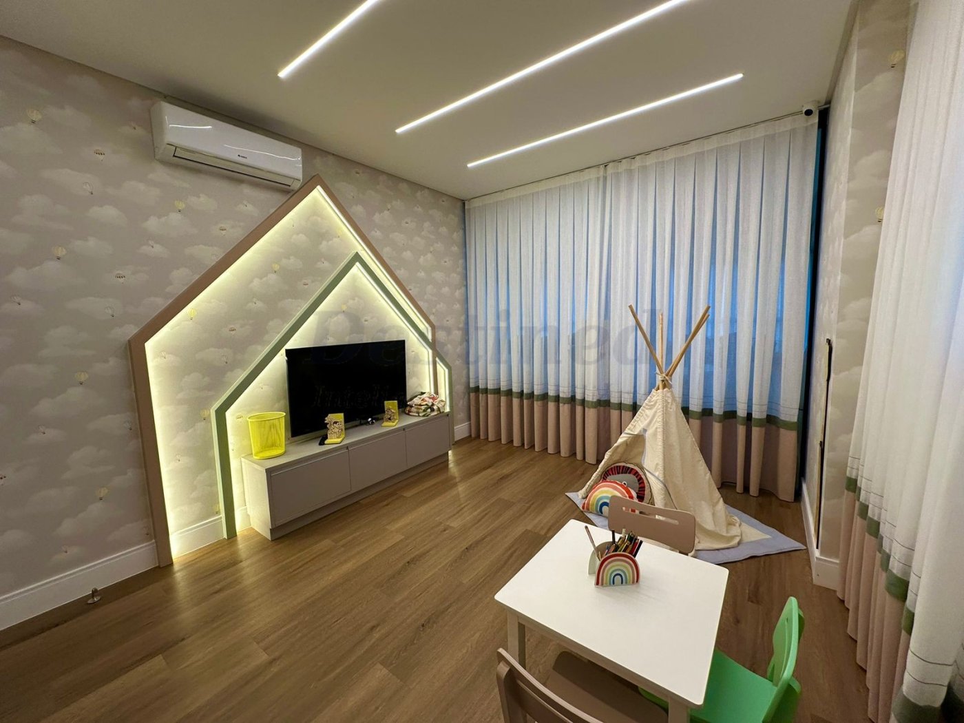 Apartamento 4 suítes para Venda no bairro Perequê em Porto Belo