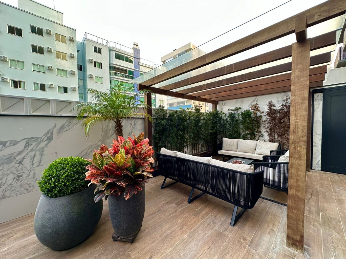 Apartamento 4 suítes para Venda no bairro Perequê em Porto Belo