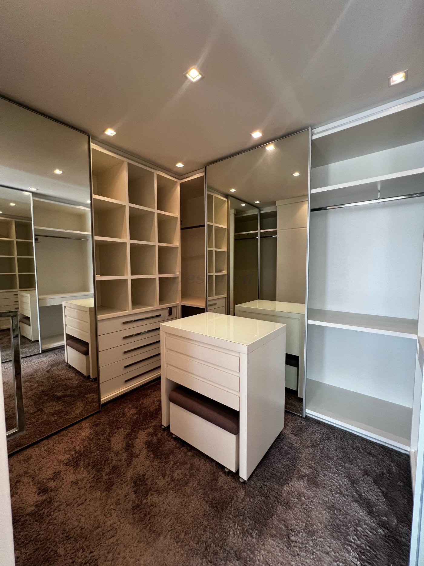 Apartamento 4 suítes para Venda no bairro Centro em Balneário Camboriú