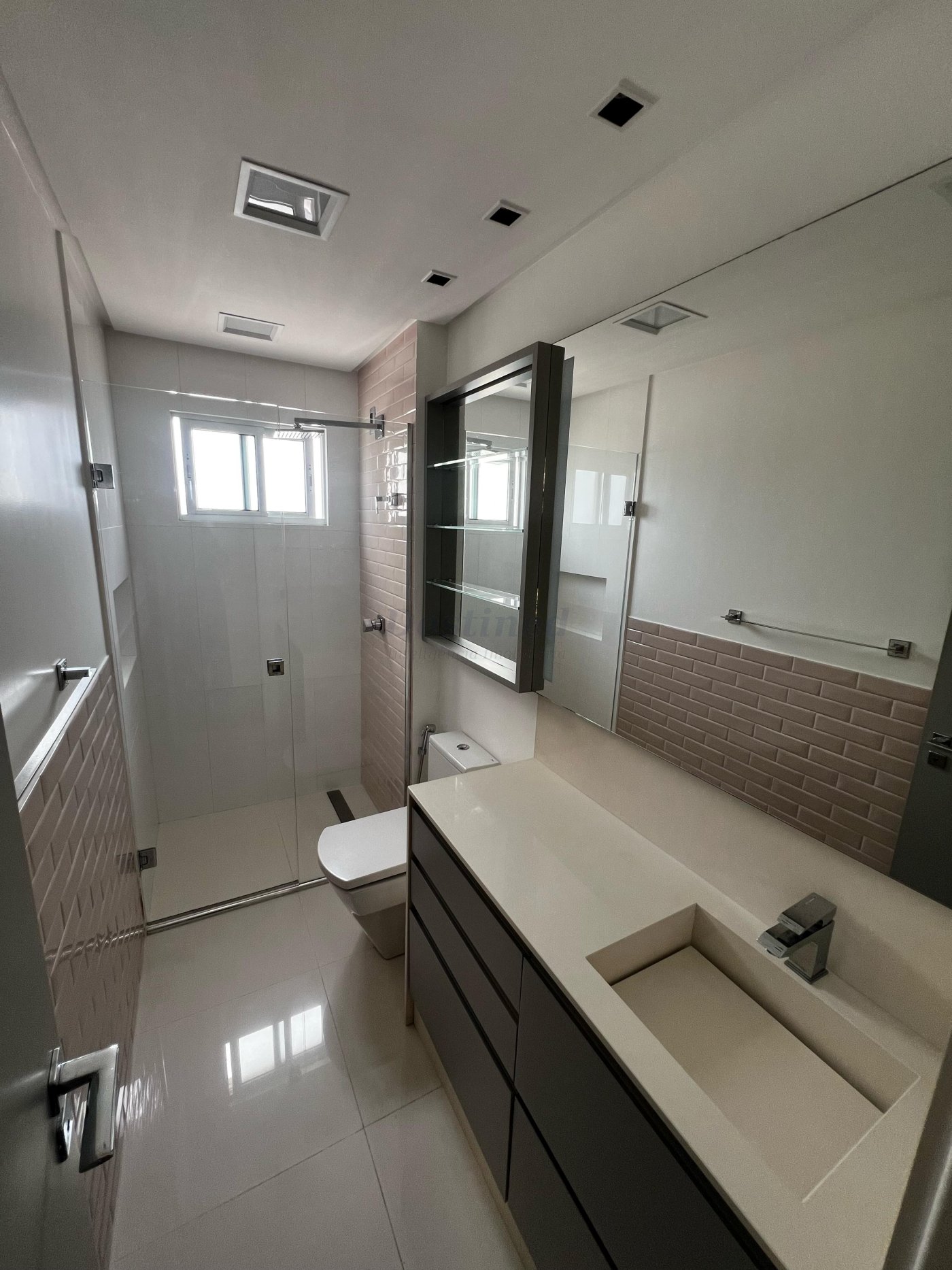 Apartamento 4 suítes para Venda no bairro Centro em Balneário Camboriú
