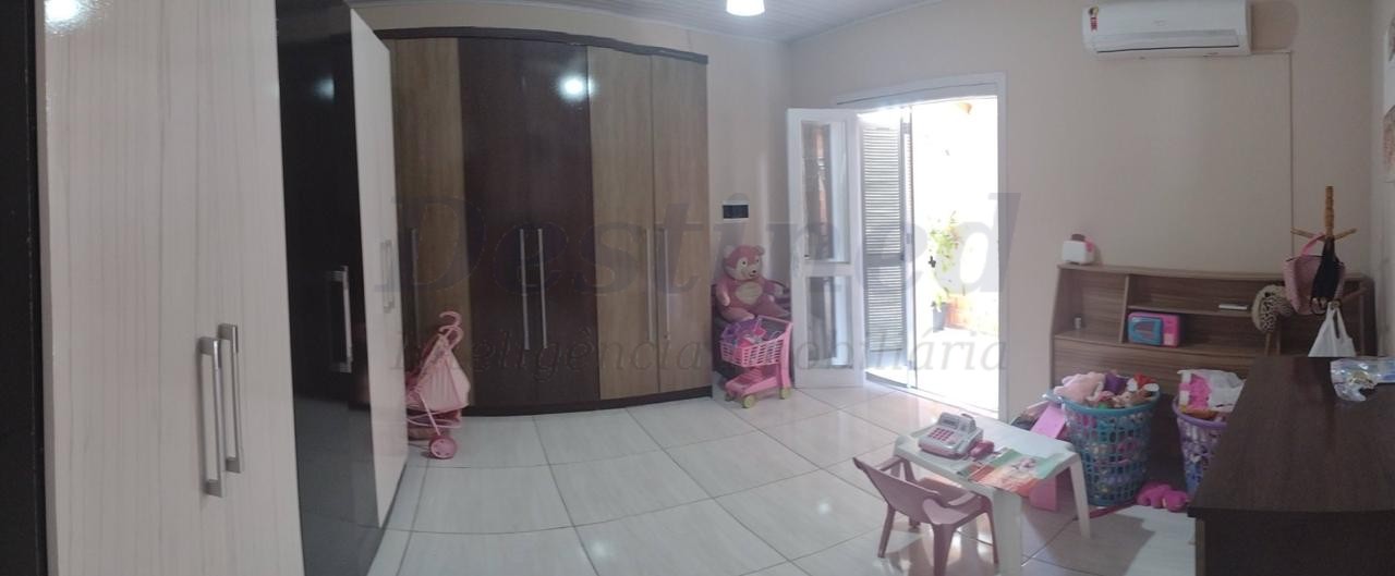 Casa 4 quartos para Venda no bairro Canudos em Novo Hamburgo