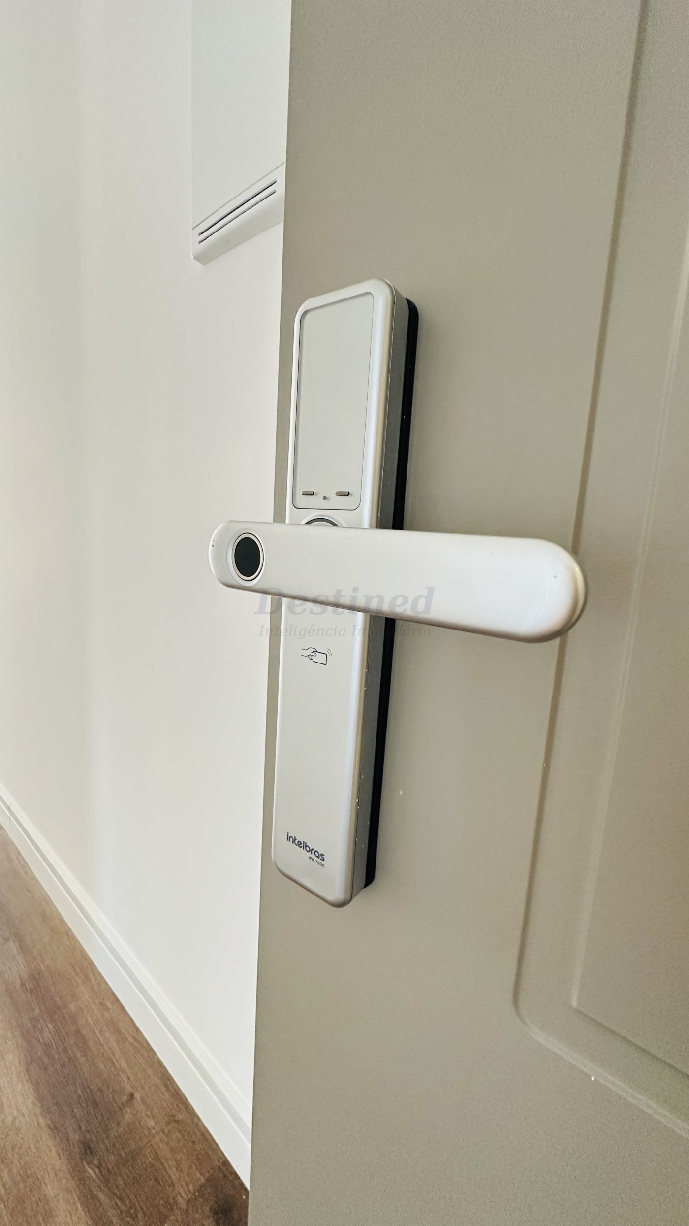 Apartamento 2 suítes para Venda no bairro Centro em Gramado