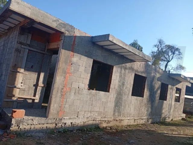 Casa 2 suítes para Venda no bairro Leodoro de Azevedo em Canela