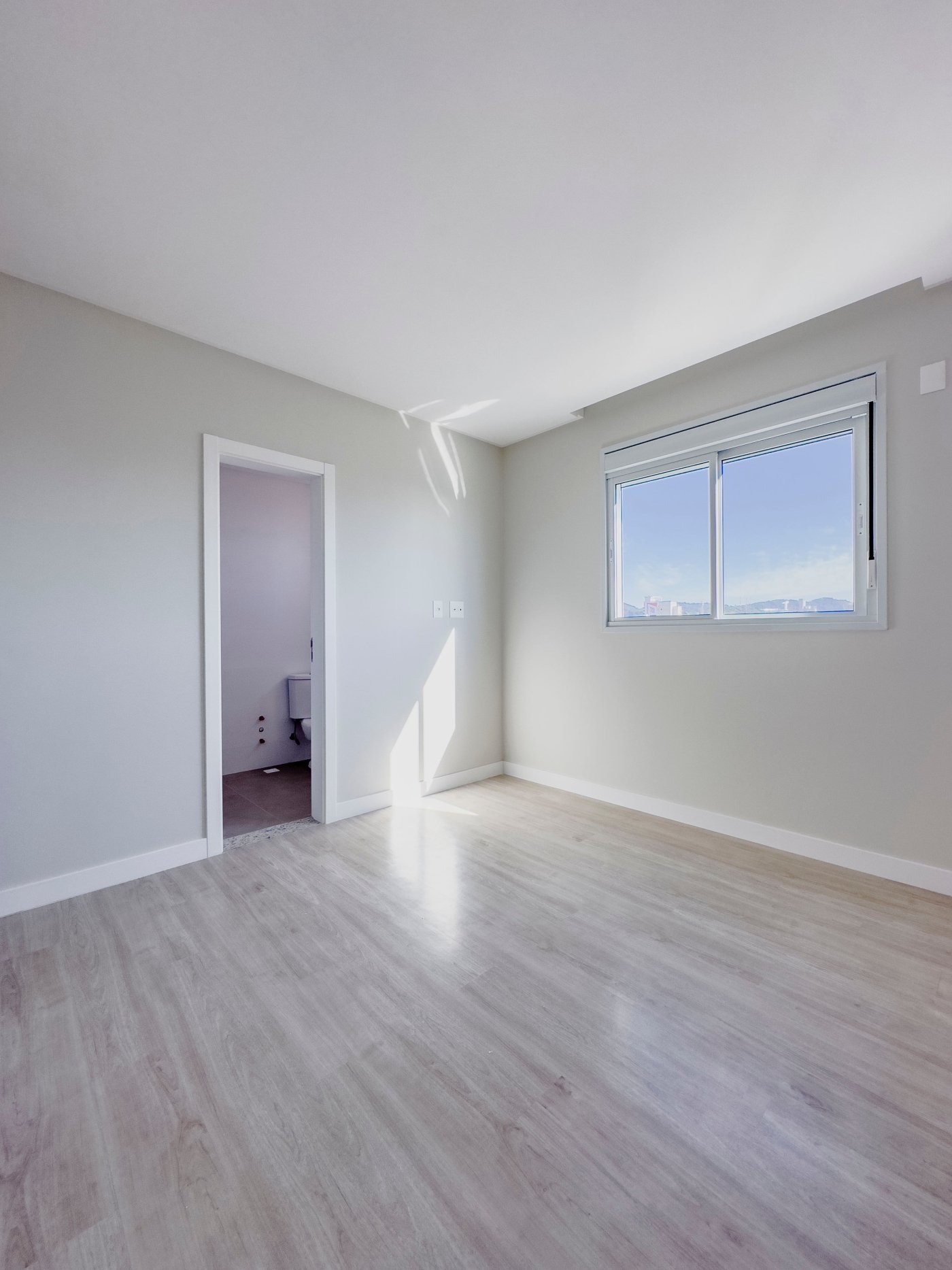 Apartamento 3 suítes para Venda no bairro Centro em Balneário Camboriú