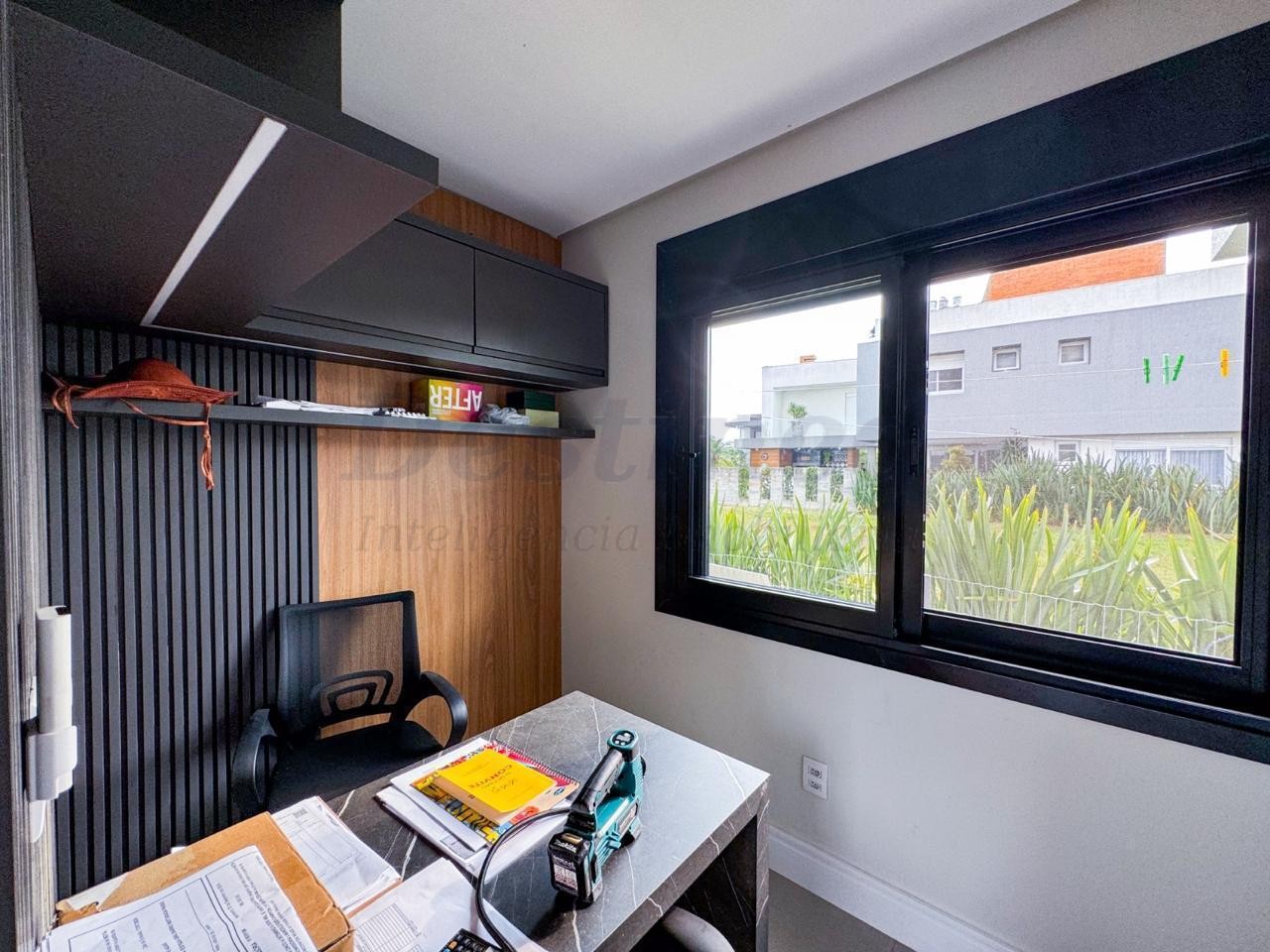 Casa 3 suítes para venda no bairro Lomba Grande em Novo Hamburgo