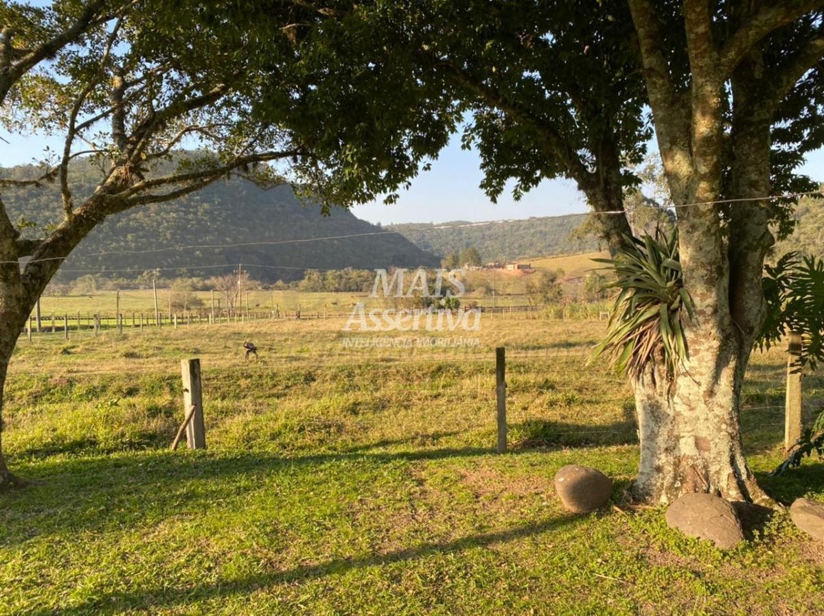 Sítio / Chácara 5 quartos para Venda no bairro Fazenda Fialho em Taquara
