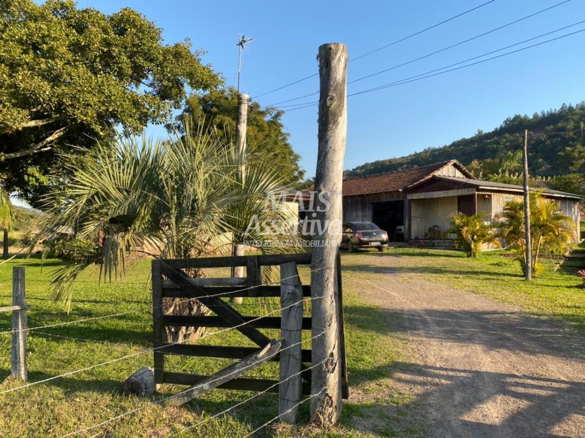 Sítio / Chácara 5 quartos para Venda no bairro Fazenda Fialho em Taquara