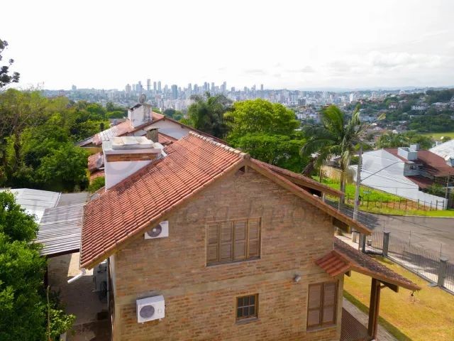 Casa 3 quartos para Venda no bairro Petrópolis em Novo Hamburgo