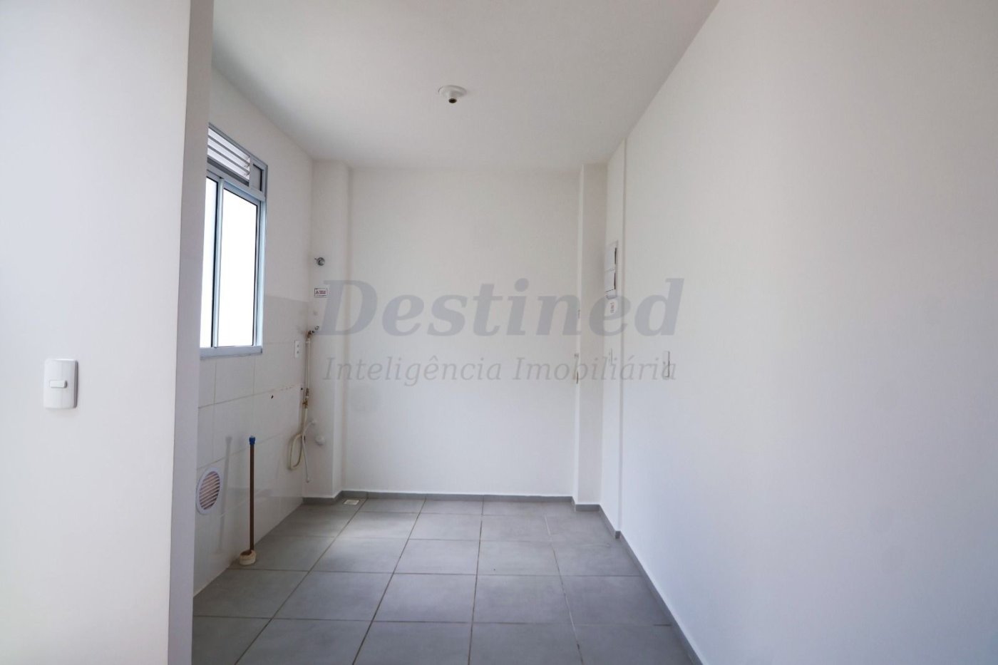 Apartamento 02 dormitórios para venda próximo da Prefeitura de Novo Hamburgo