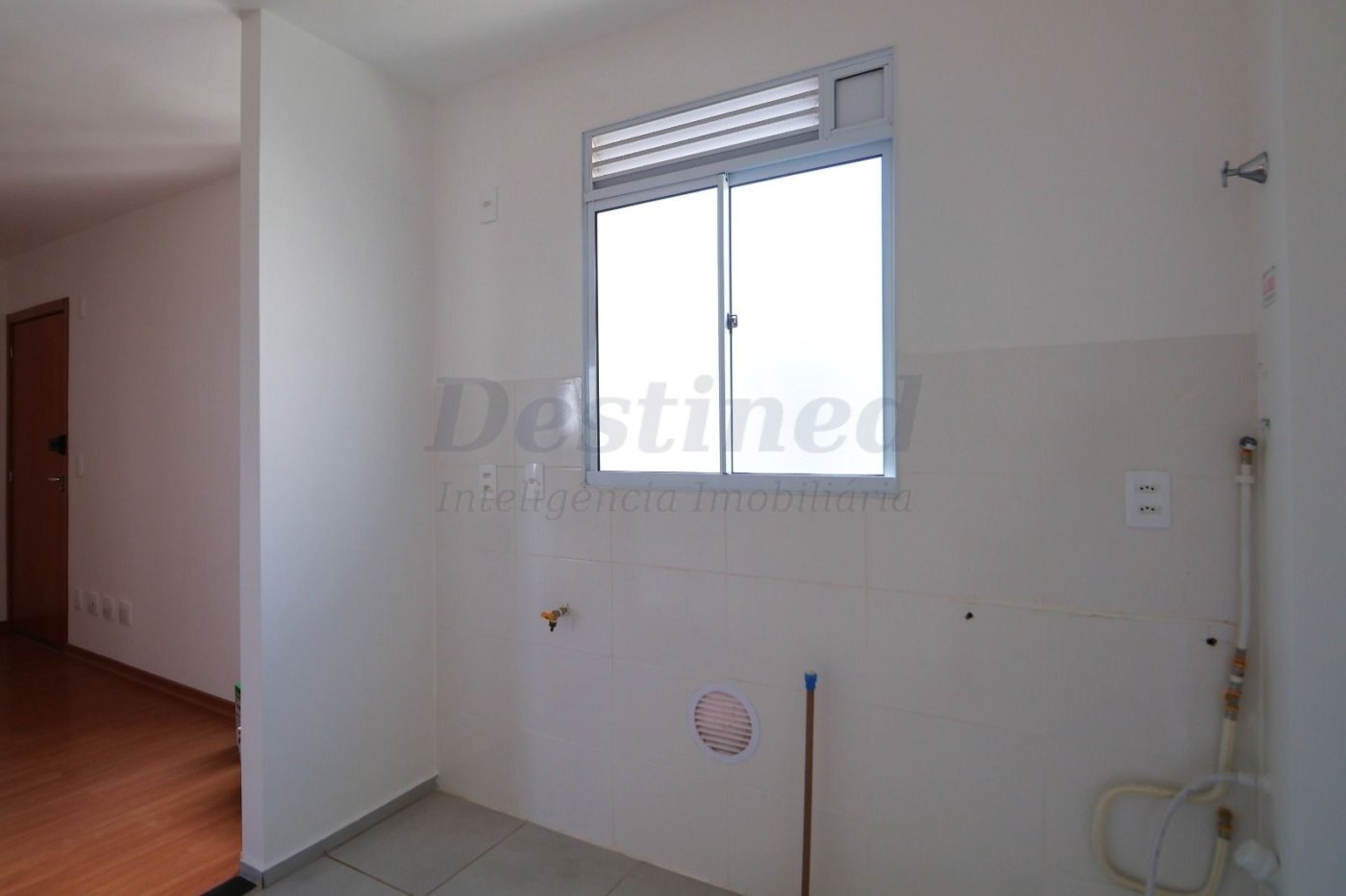 Apartamento 02 dormitórios para venda próximo da Prefeitura de Novo Hamburgo