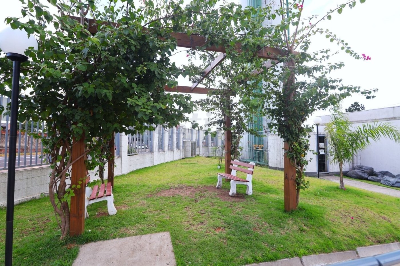 Apartamento 02 dormitórios para venda próximo da Prefeitura de Novo Hamburgo