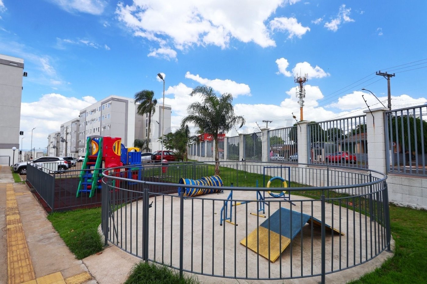 Apartamento 02 dormitórios para venda próximo da Prefeitura de Novo Hamburgo